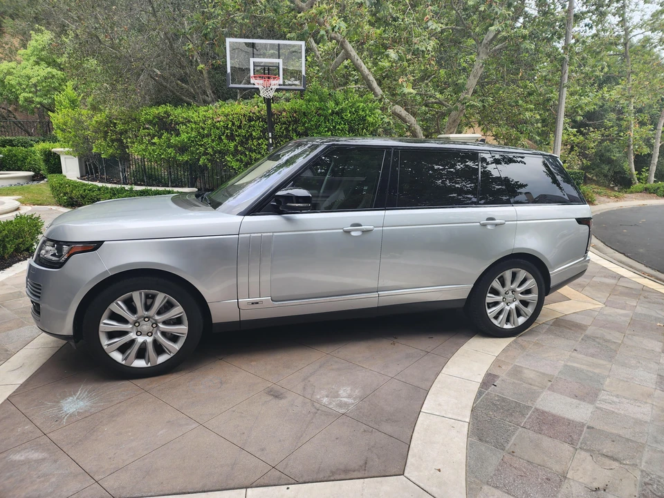 2016 Land Rover Range Rover L405 - Image 8 of 31