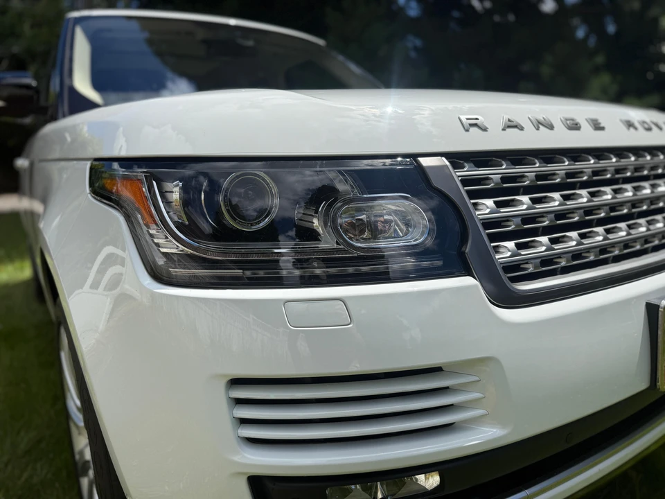2016 Land Rover Range Rover L405 - Image 16 of 31