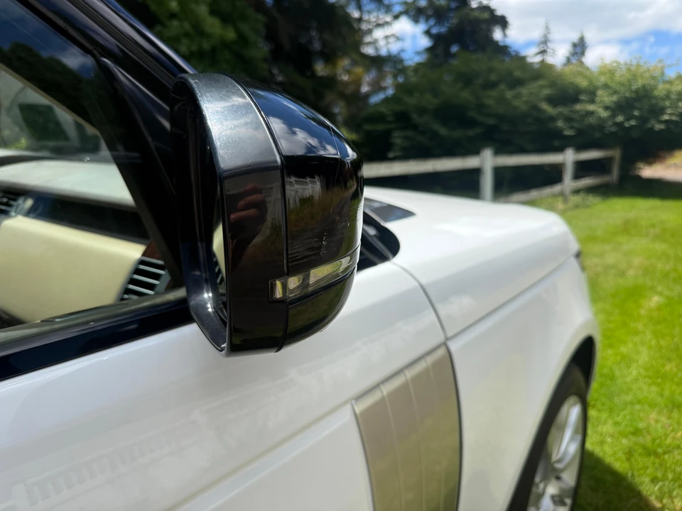 2016 Land Rover Range Rover L405 - Image 21 of 31