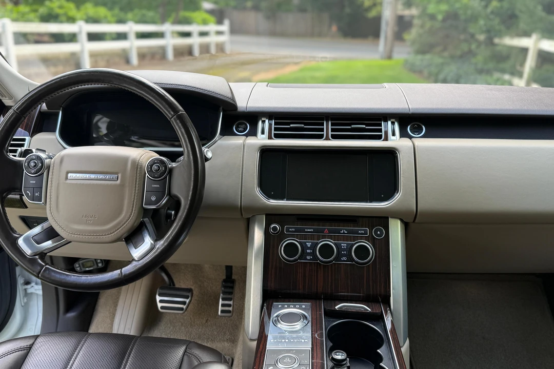 2016 Land Rover Range Rover L405 - Image 28 of 31