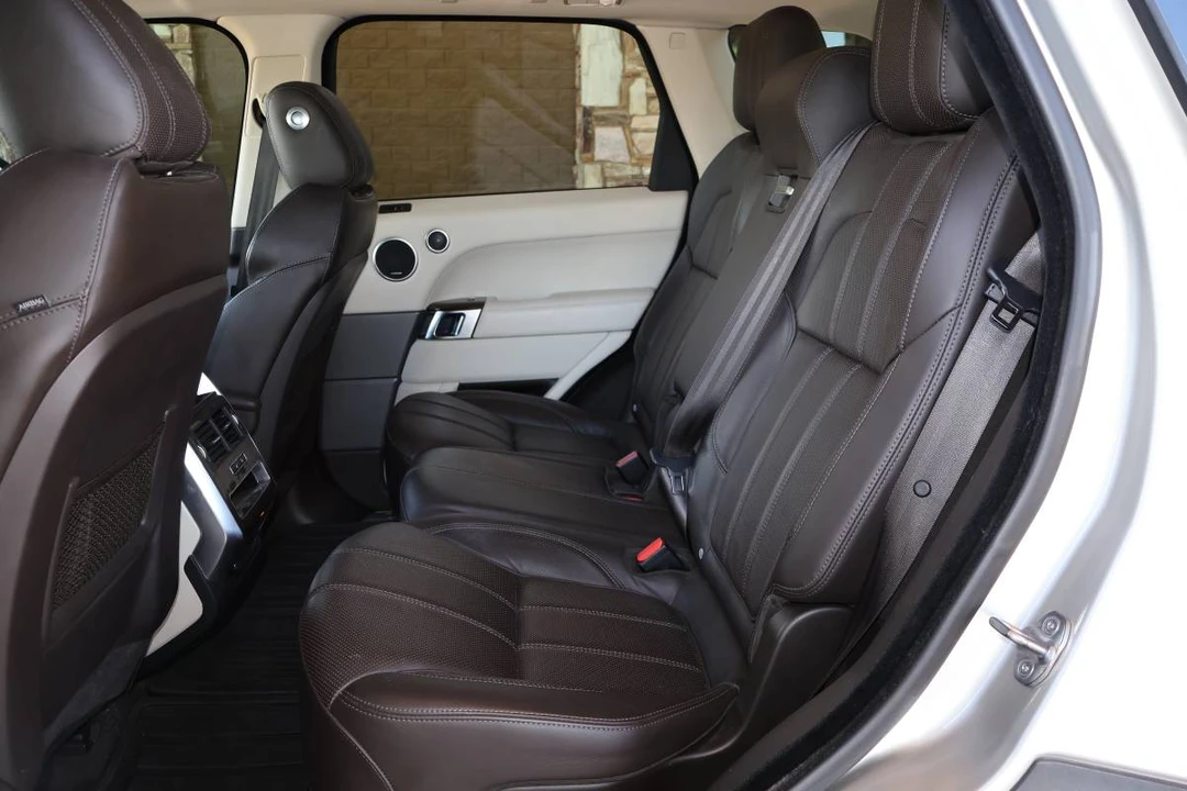 2016 Land Rover Range Rover L405 - Image 13 of 15