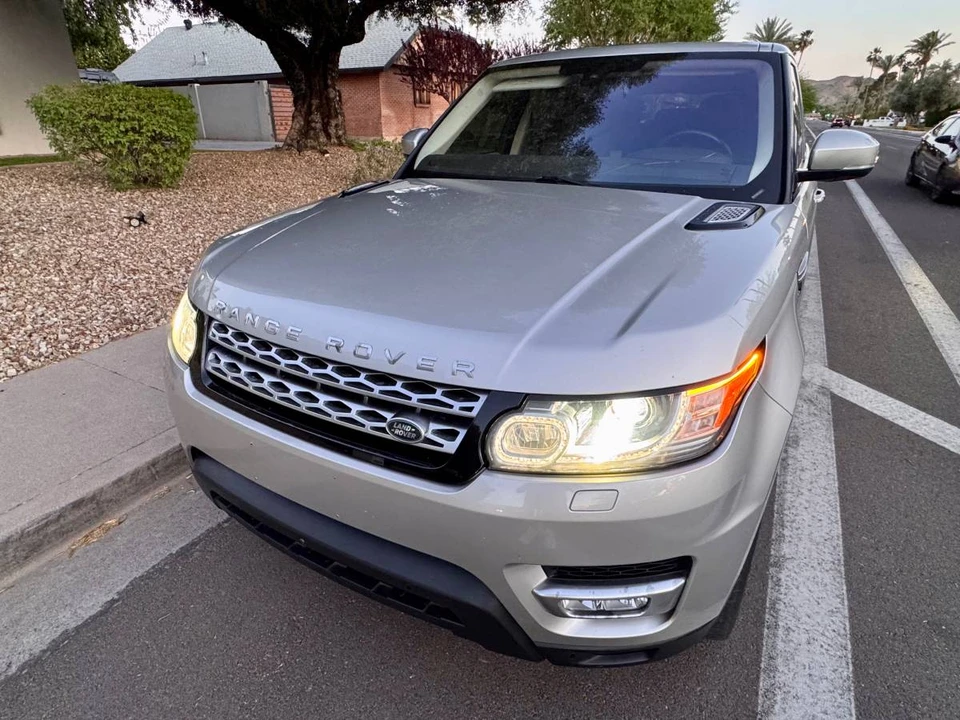 2016 Land Rover Range Rover L405 - Image 5 of 15