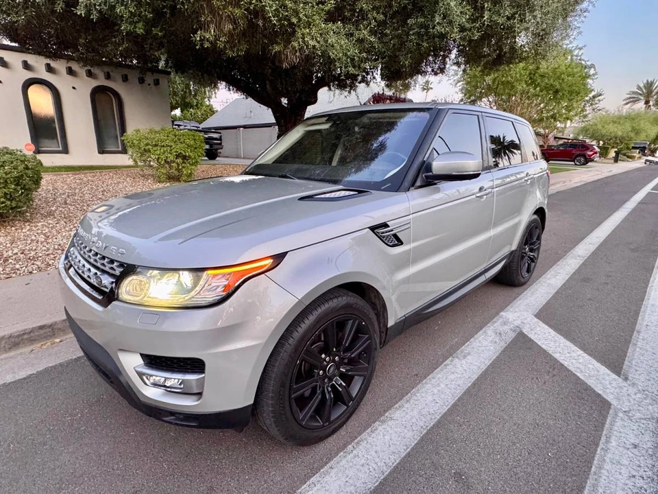 2016 Land Rover Range Rover L405 - Image 2 of 15