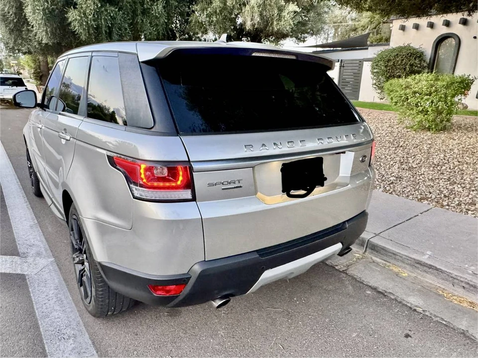 2016 Land Rover Range Rover L405 - Image 9 of 15