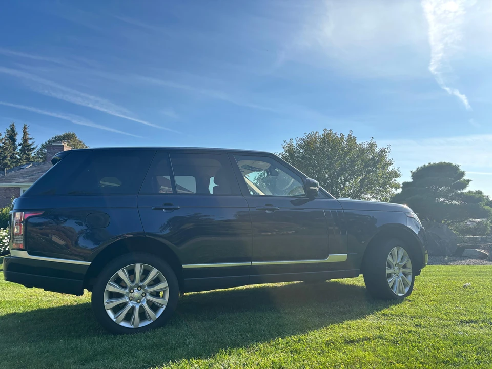 2016 Land Rover Range Rover L405 - Image 21 of 31