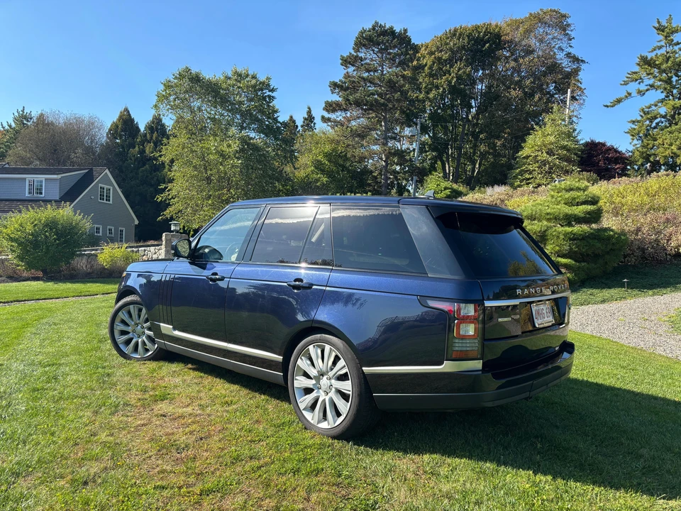 2016 Land Rover Range Rover L405 - Image 9 of 31