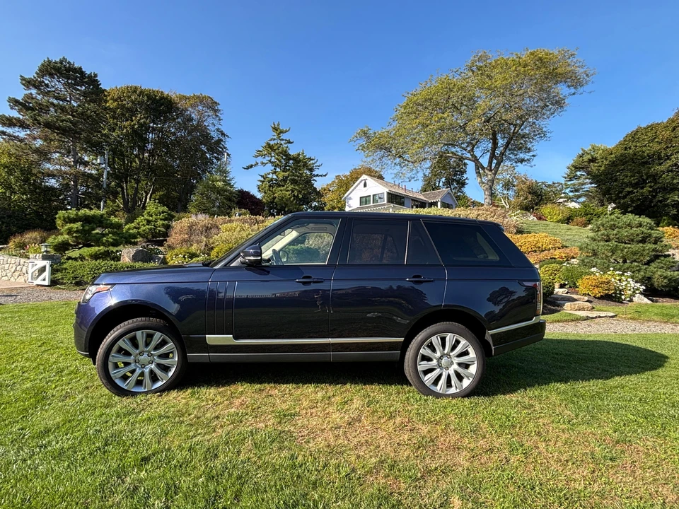 2016 Land Rover Range Rover L405 - Image 19 of 31