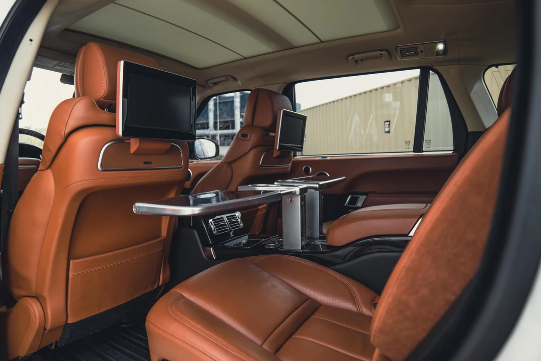 2016 Land Rover Range Rover L405 - Image 29 of 31