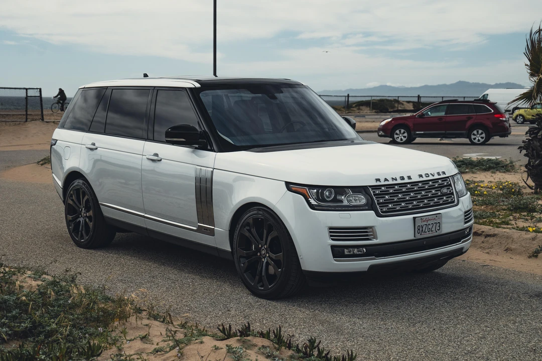 2016 Land Rover Range Rover L405 - Image 8 of 31