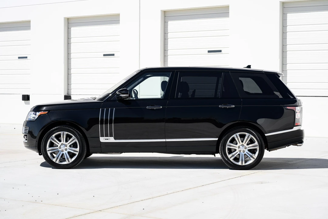 2016 Land Rover Range Rover L405 - Image 10 of 31