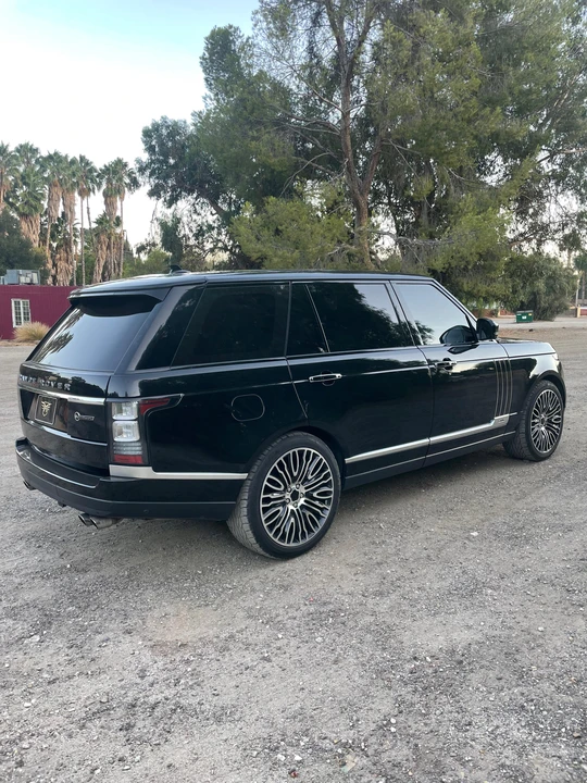 2016 Land Rover Range Rover L405 - Image 17 of 31