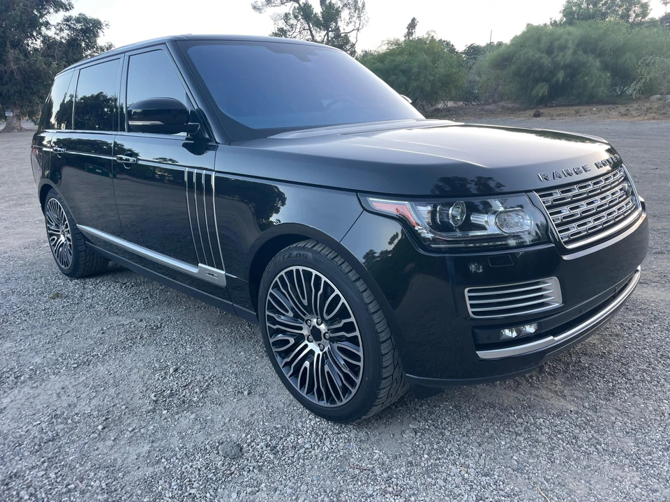 2016 Land Rover Range Rover L405 - Image 25 of 31
