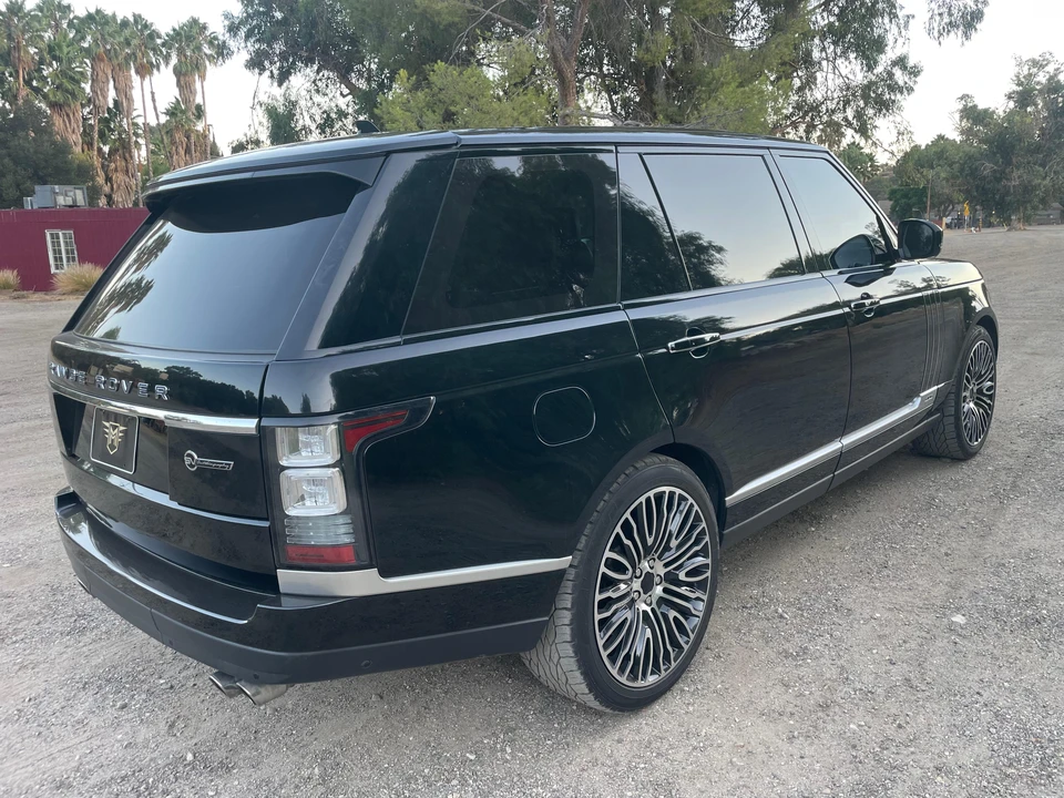 2016 Land Rover Range Rover L405 - Image 18 of 31