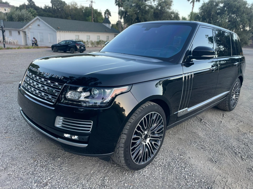 2016 Land Rover Range Rover L405 - Image 9 of 31