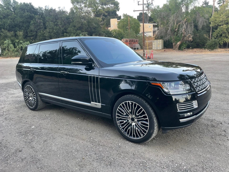 2016 Land Rover Range Rover L405 - Image 23 of 31
