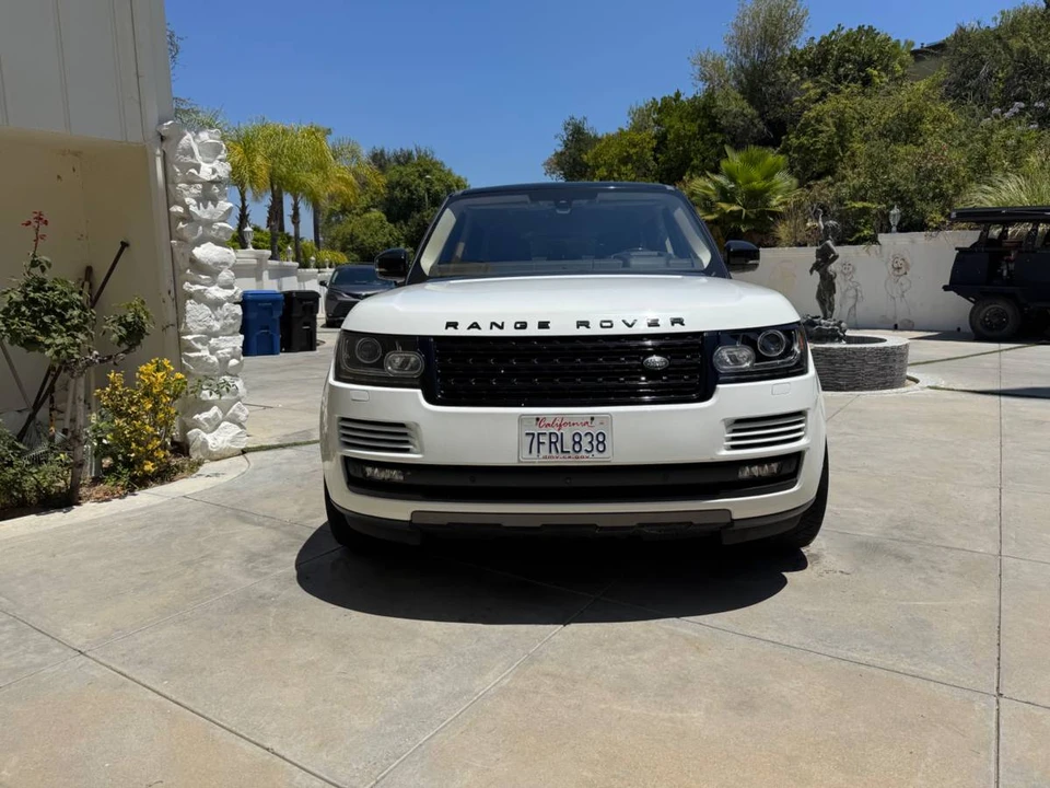 2016 Land Rover Range Rover L405 - Image 2 of 19