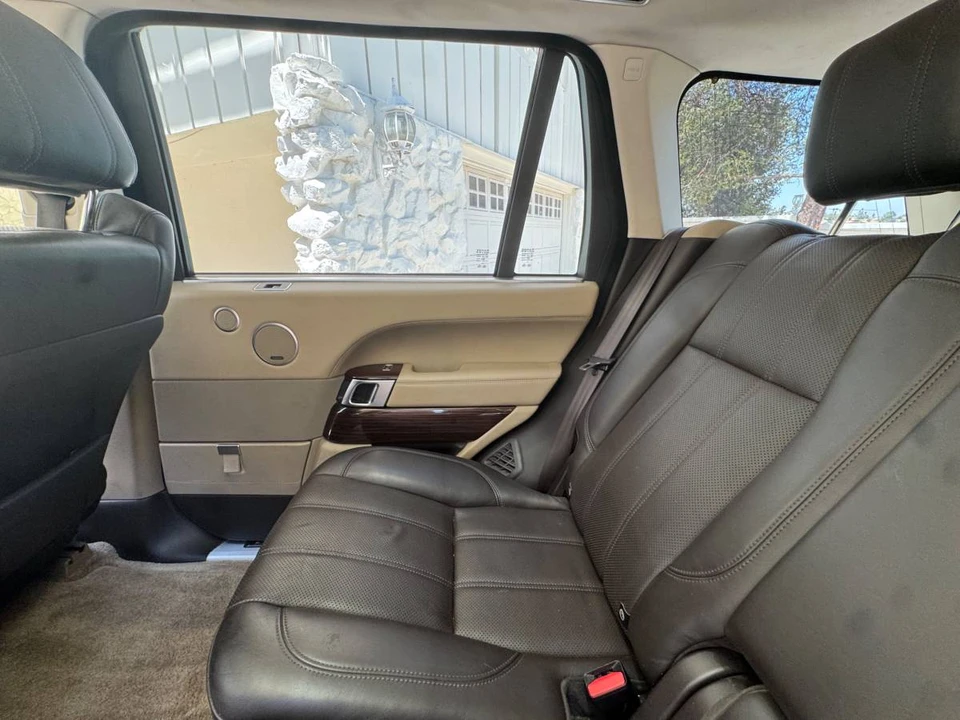 2016 Land Rover Range Rover L405 - Image 14 of 19