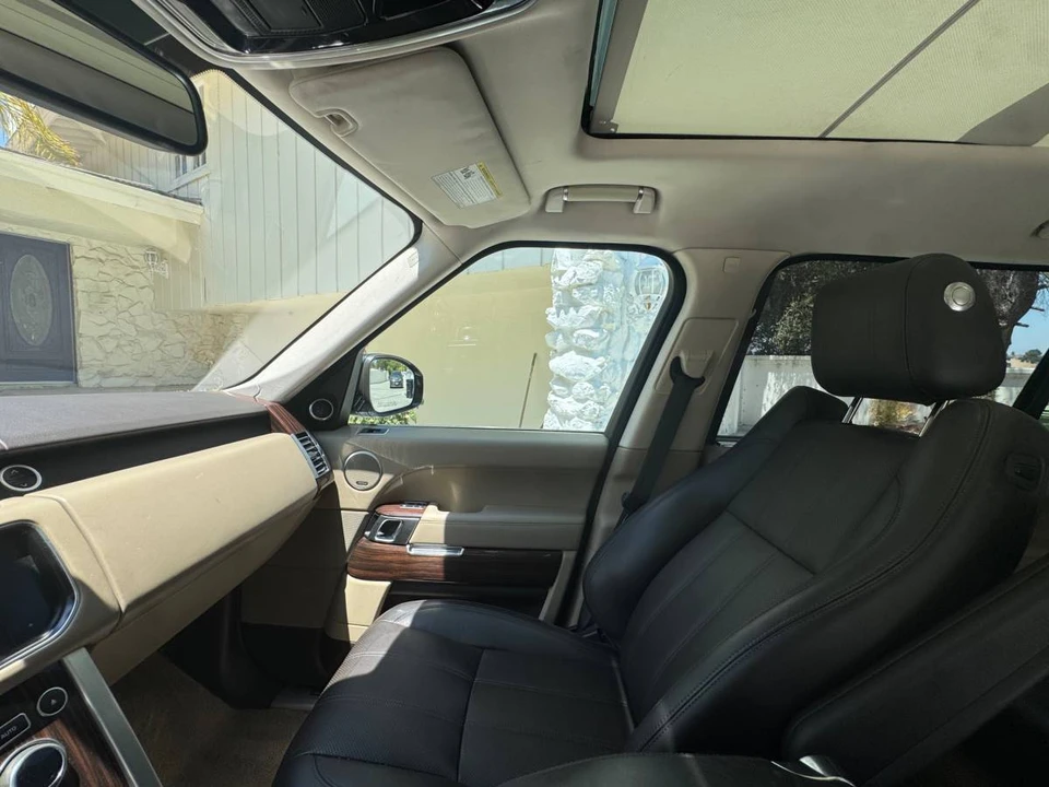 2016 Land Rover Range Rover L405 - Image 10 of 19