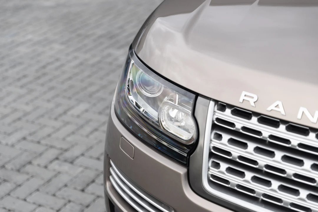 2016 Land Rover Range Rover L405 - Image 24 of 31