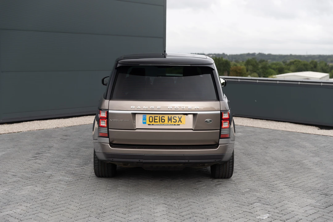 2016 Land Rover Range Rover L405 - Image 6 of 31