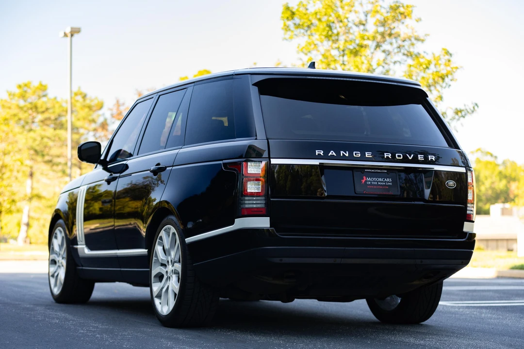 2016 Land Rover Range Rover L405 - Image 14 of 31