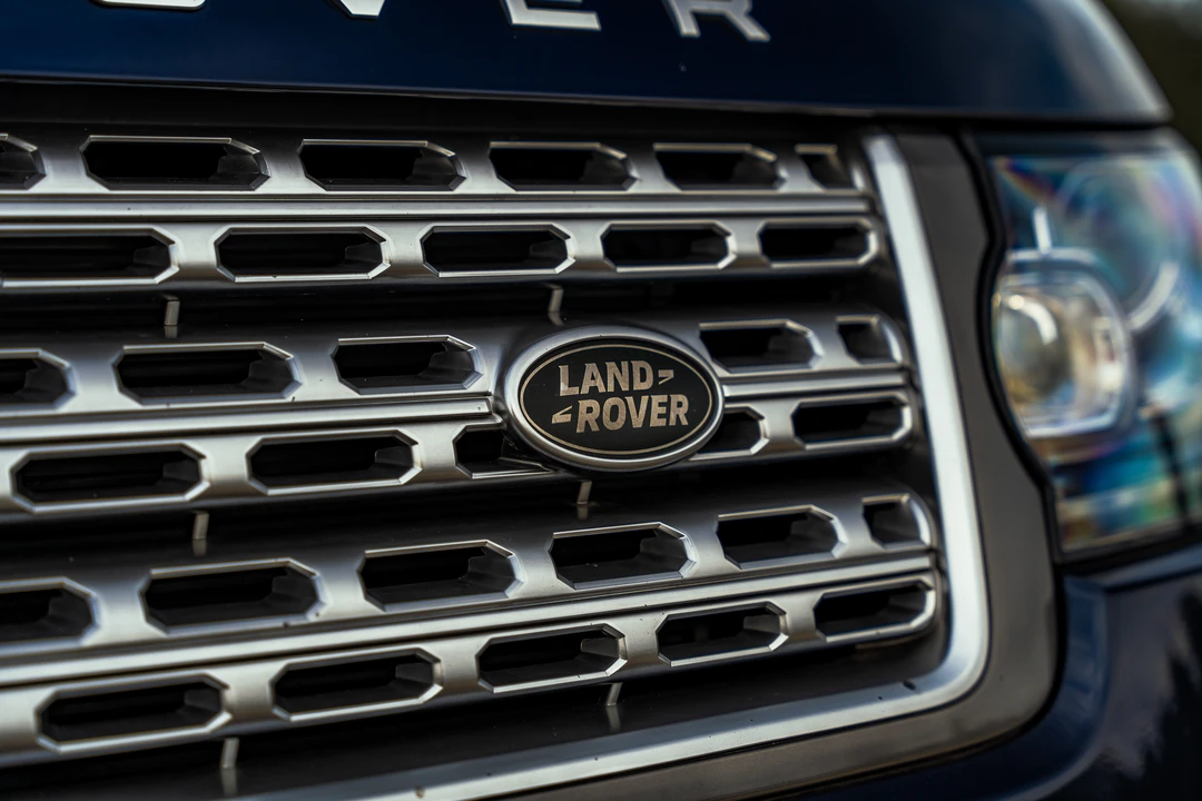 2016 Land Rover Range Rover L405 - Image 18 of 31