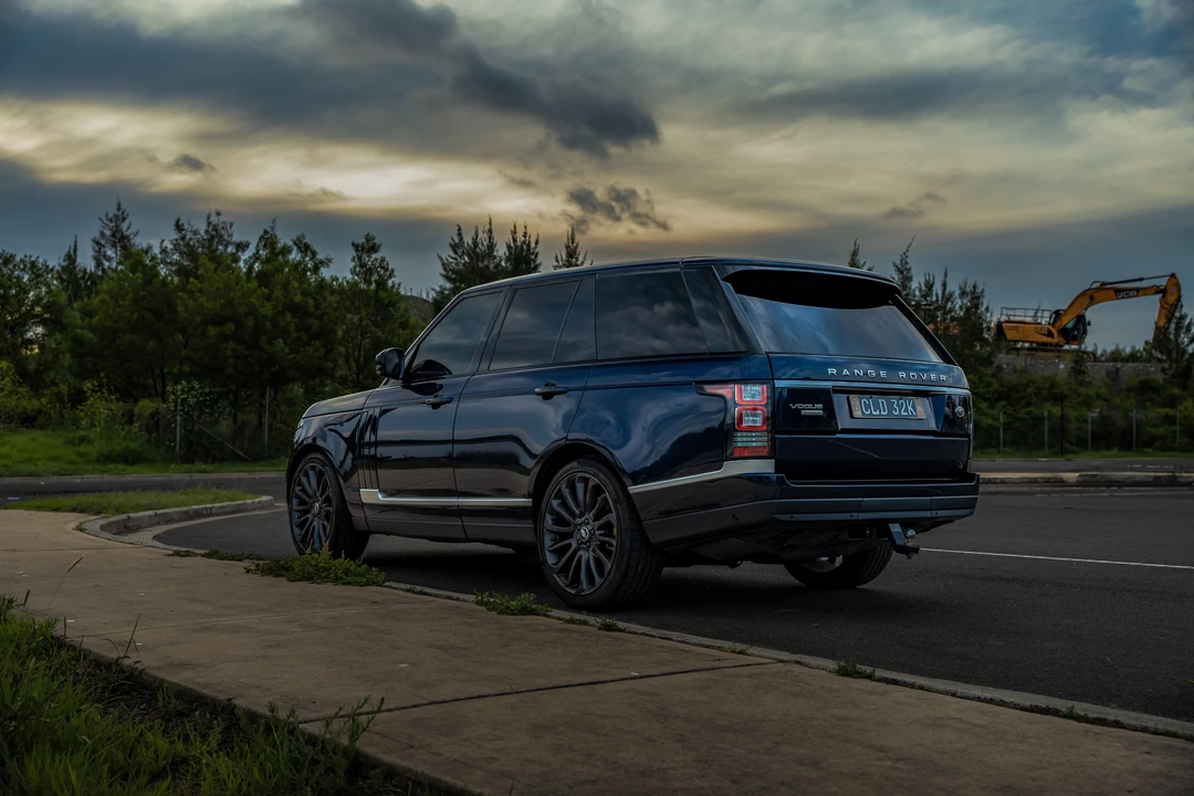 2016 Land Rover Range Rover L405 - Image 8 of 31