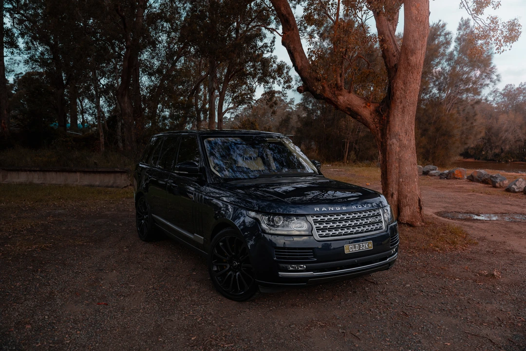 2016 Land Rover Range Rover L405 - Image 11 of 31