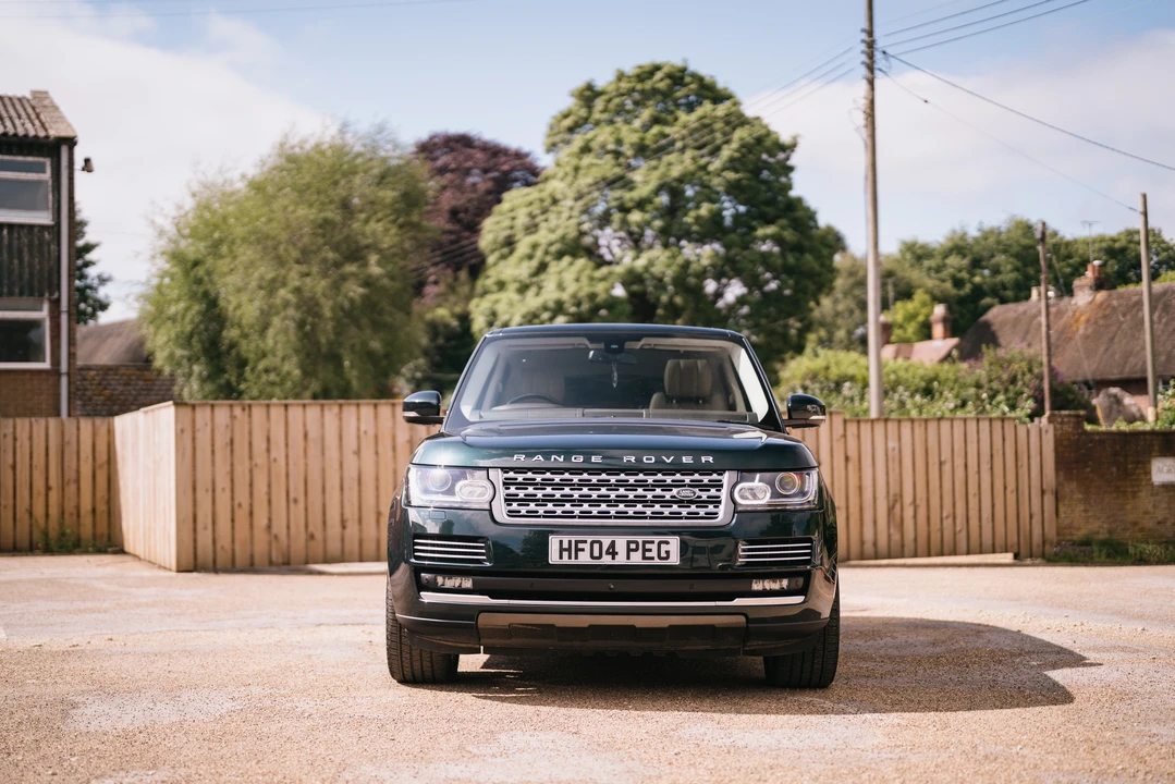 2016 Land Rover Range Rover L405 - Image 2 of 31