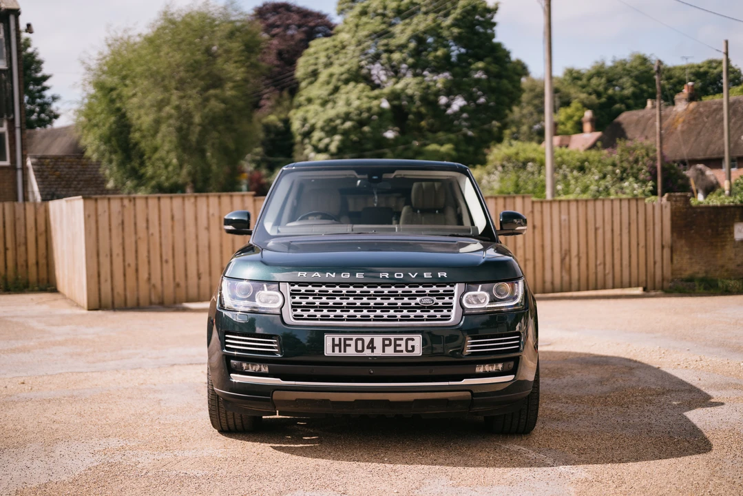 2016 Land Rover Range Rover L405 - Image 10 of 31