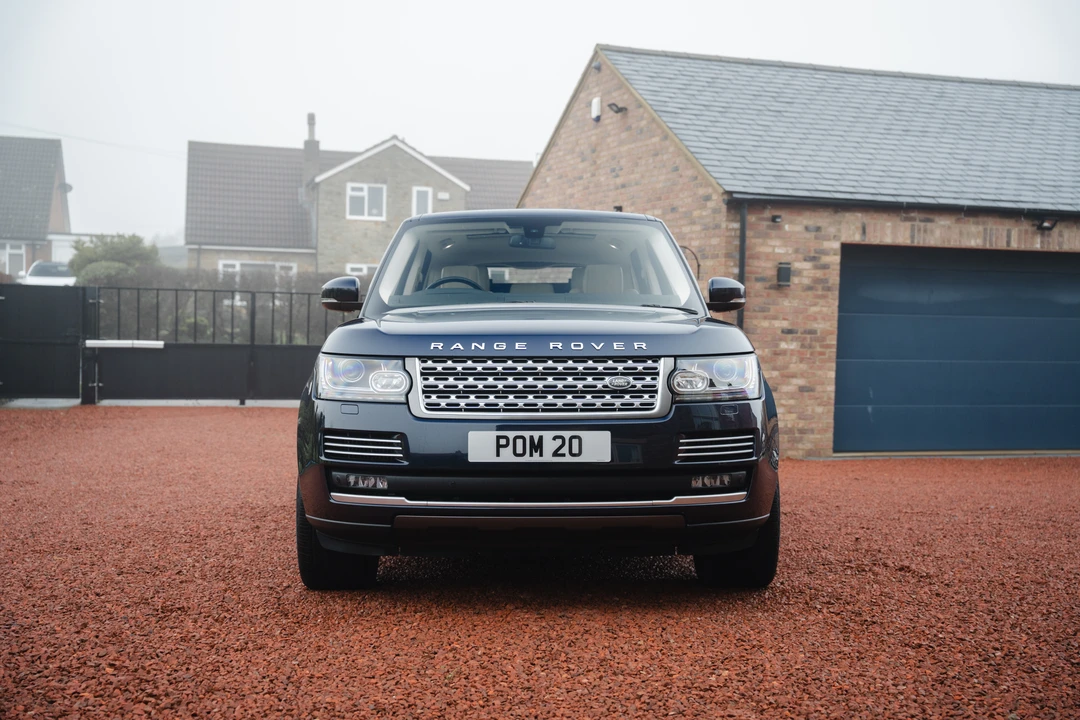 2016 Land Rover Range Rover L405 - Image 2 of 31