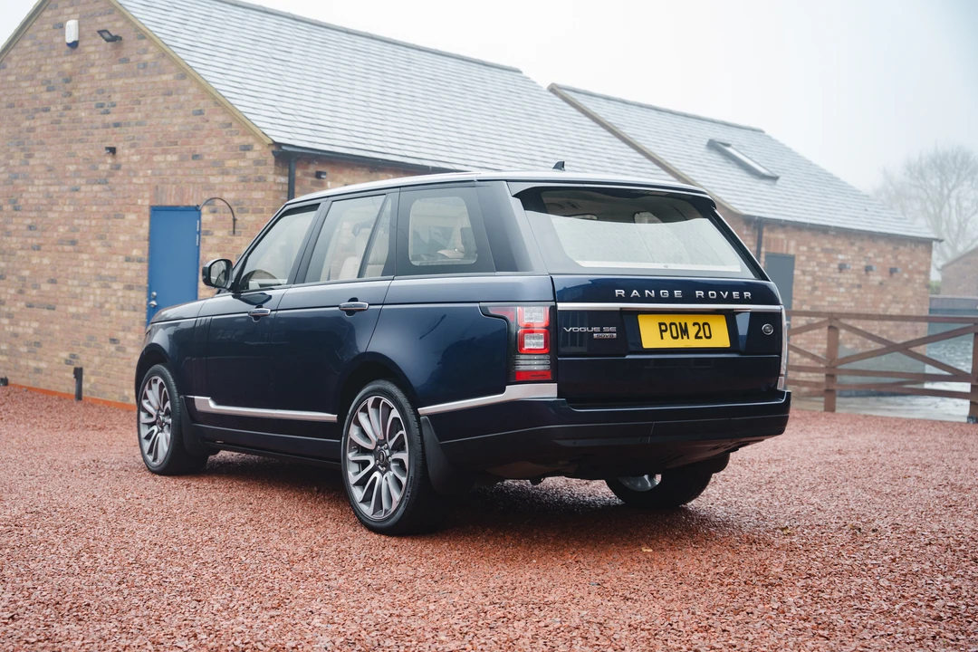 2016 Land Rover Range Rover L405 - Image 5 of 31
