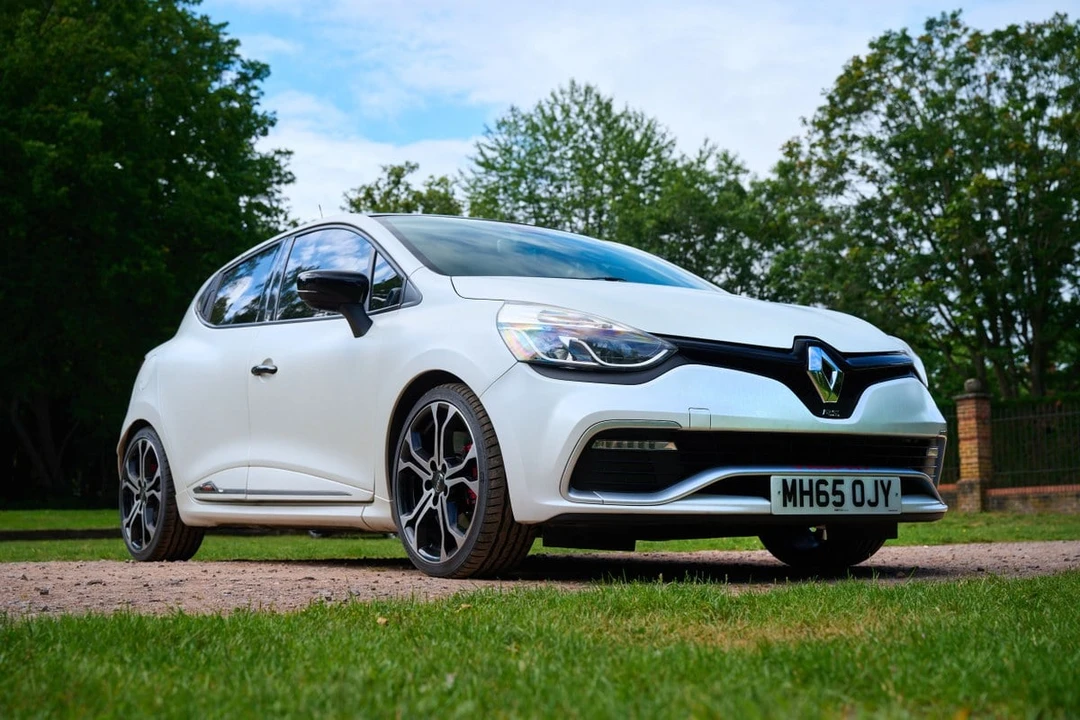 2016 Renault Clio 4th Gen - Image 6 of 30