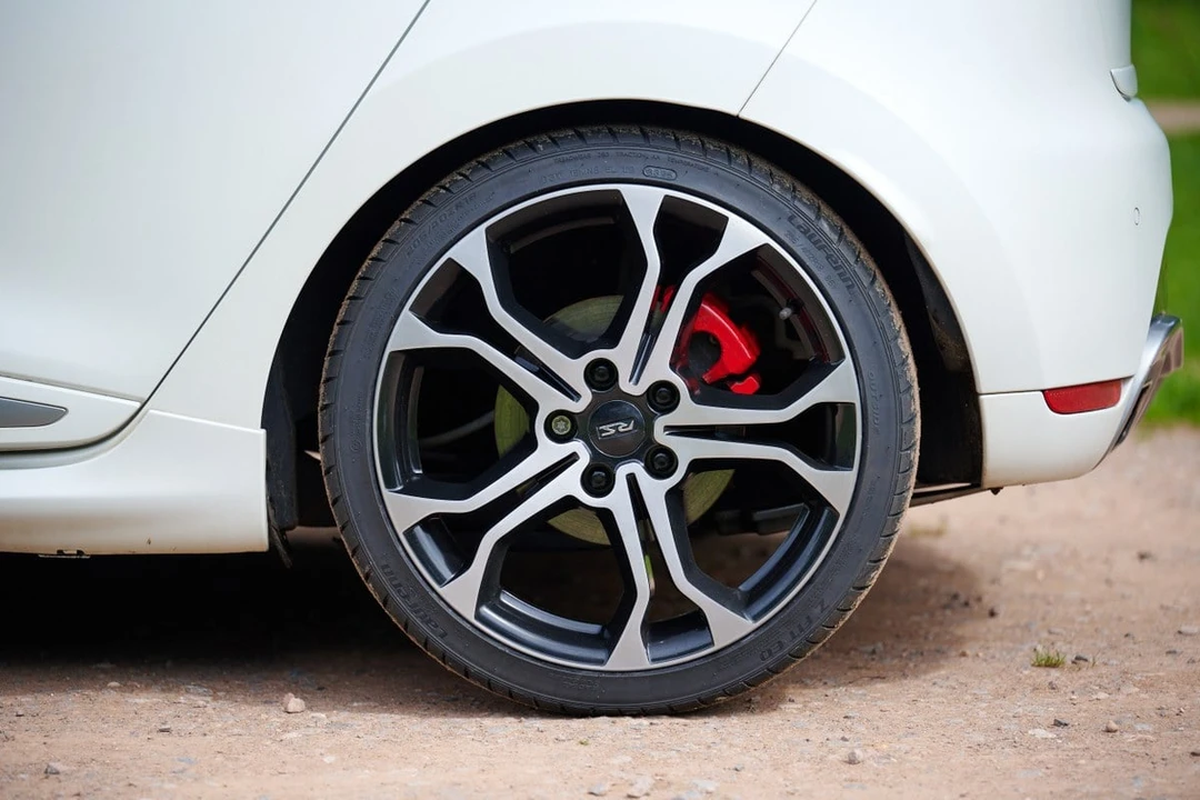 2016 Renault Clio 4th Gen - Image 18 of 30