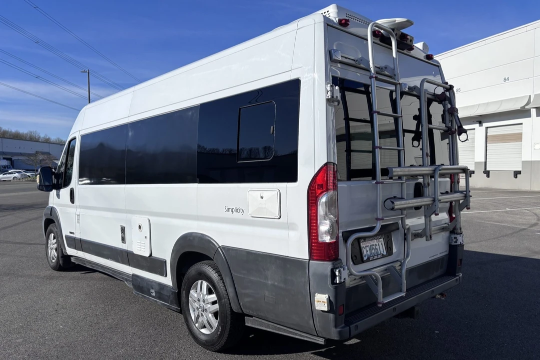 2016 Ram ProMaster - Image 2 of 7