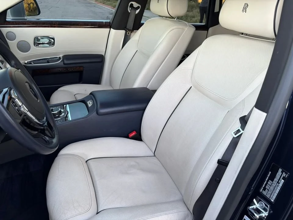 2016 Rolls-Royce Dawn - Image 11 of 19