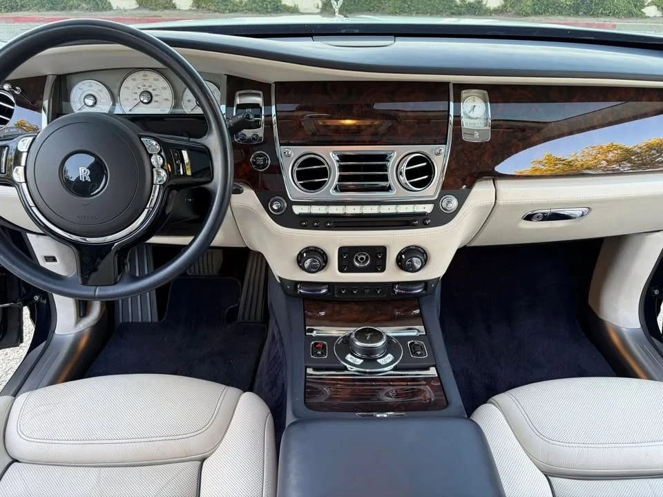 2016 Rolls-Royce Dawn - Image 4 of 19