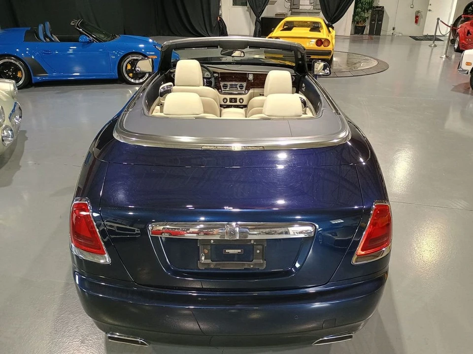 2016 Rolls-Royce Dawn - Image 6 of 12