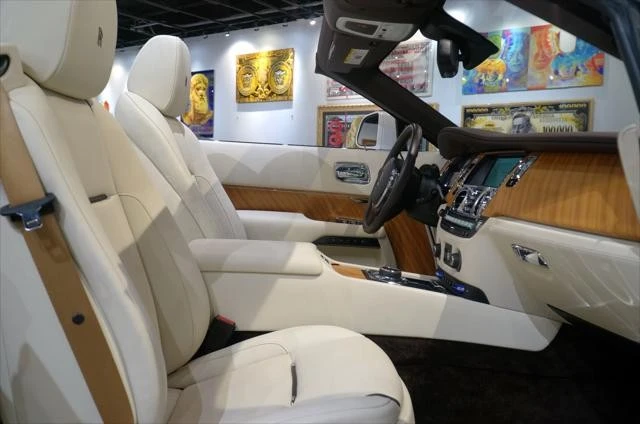2016 Rolls-Royce Dawn - Image 19 of 21