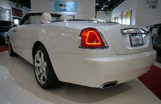 2016 Rolls-Royce Dawn - Image 9 of 21