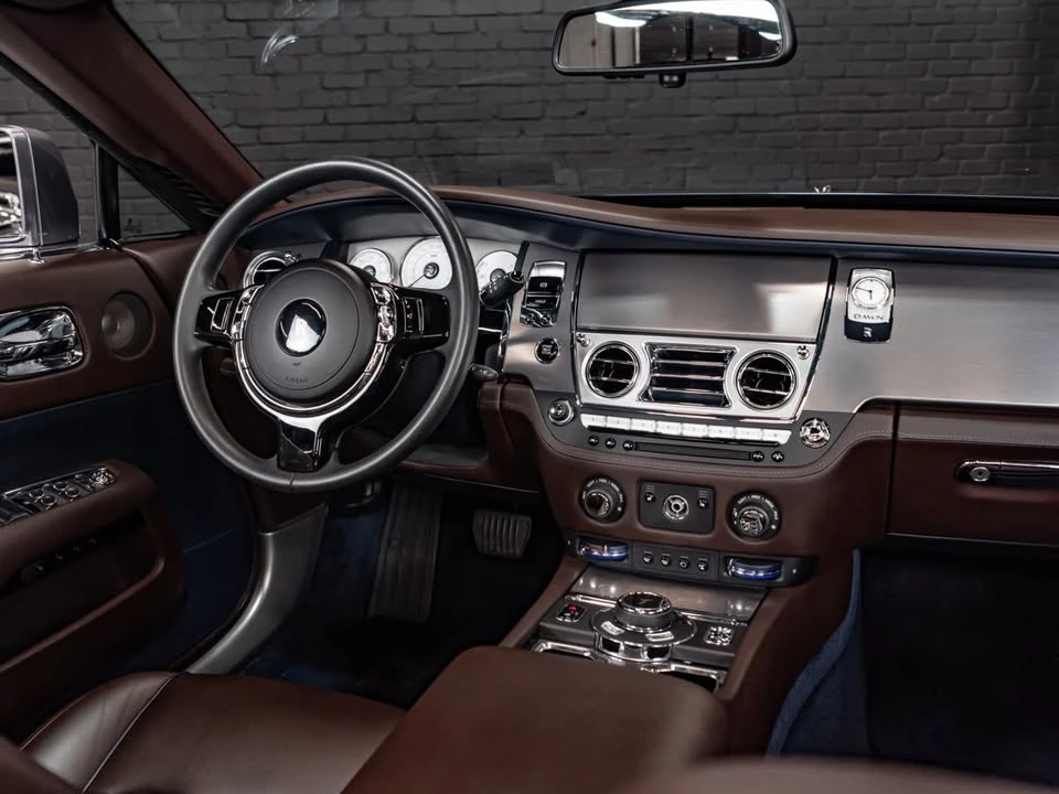 2016 Rolls-Royce Dawn - Image 2 of 8