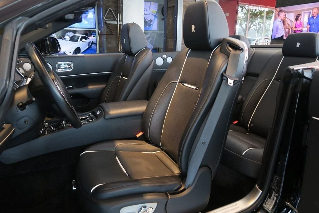 2016 Rolls-Royce Dawn - Image 13 of 21