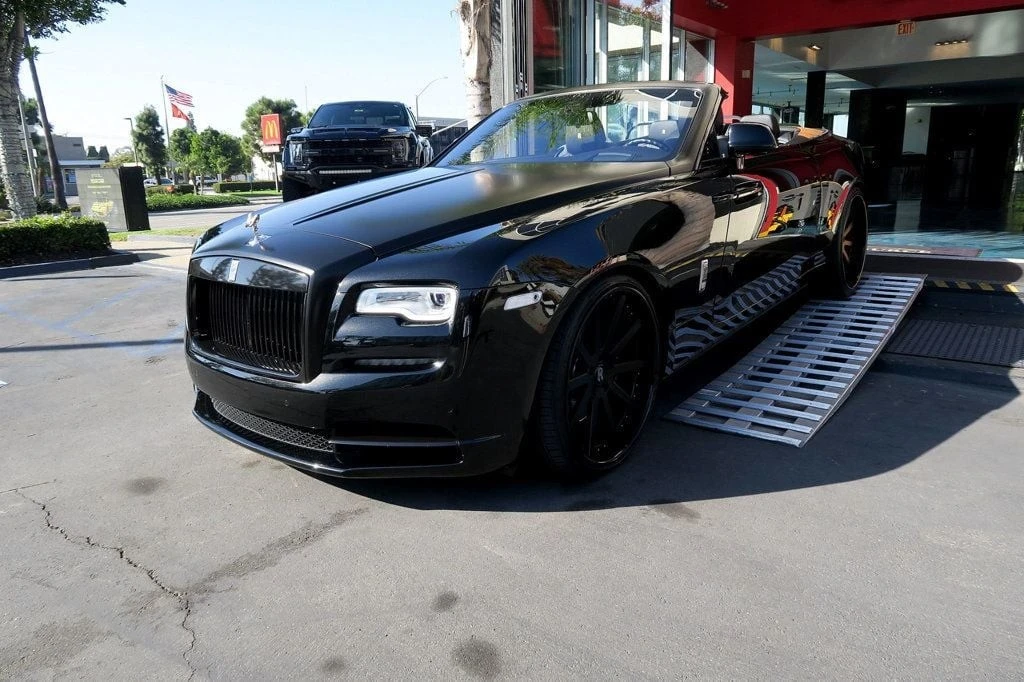 2016 Rolls-Royce Dawn - Image 2 of 21
