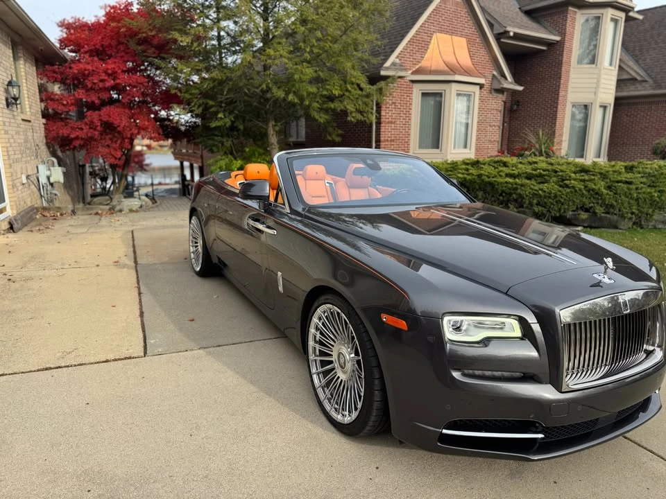 2016 Rolls-Royce Dawn - Image 2 of 19