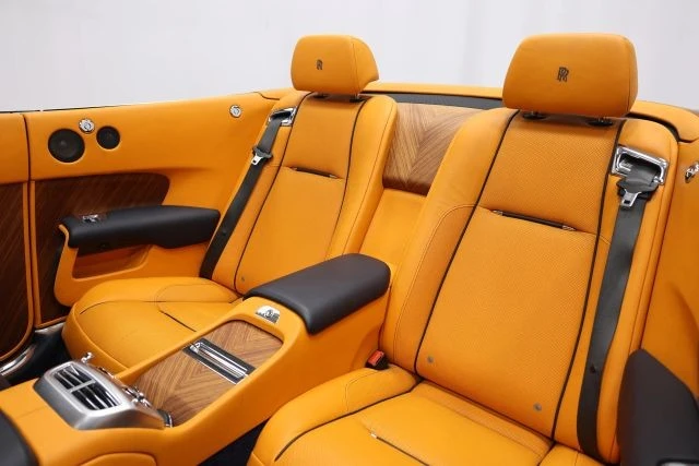 2016 Rolls-Royce Dawn - Image 3 of 31