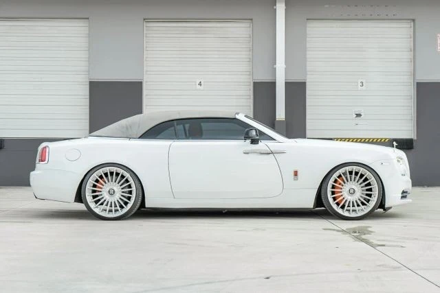 2016 Rolls-Royce Dawn - Image 10 of 21