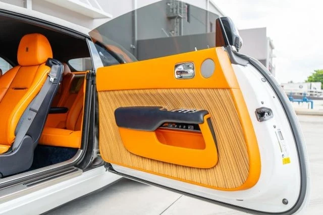 2016 Rolls-Royce Dawn - Image 12 of 21