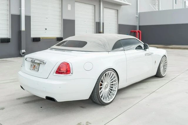 2016 Rolls-Royce Dawn - Image 9 of 21