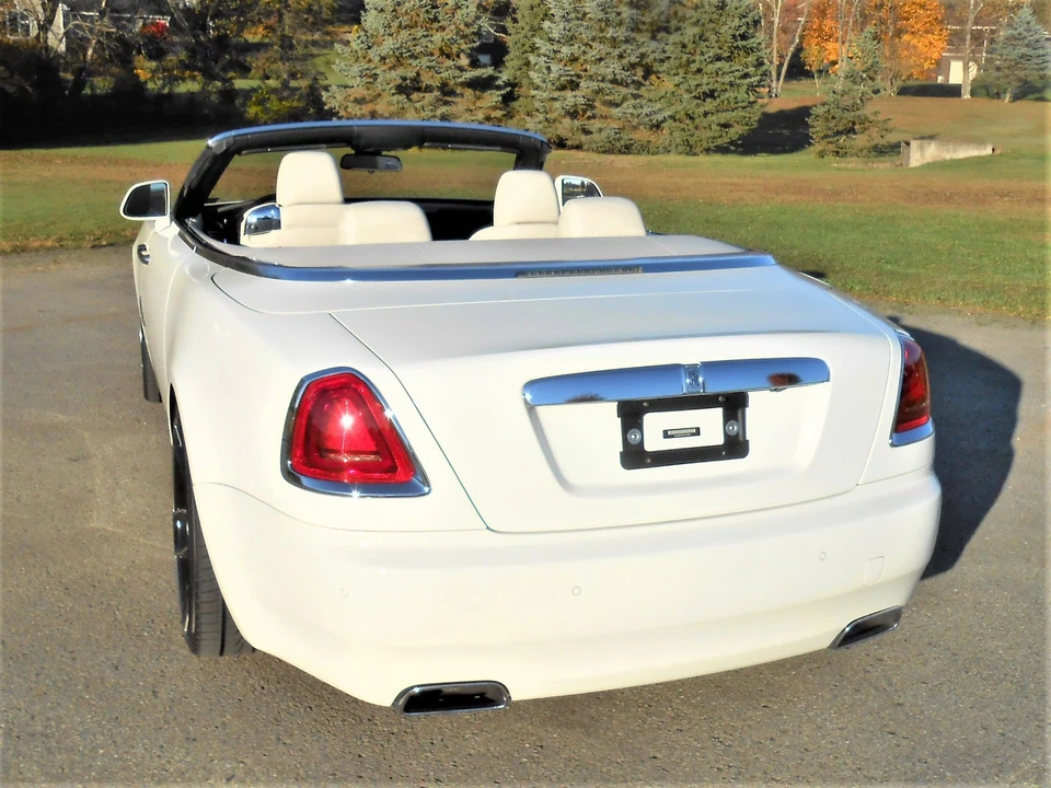 2016 Rolls-Royce Dawn - Image 7 of 17
