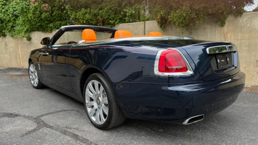 2016 Rolls-Royce Dawn - Image 15 of 31